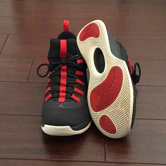 Awesome JORDANS - Picture 2 of 5